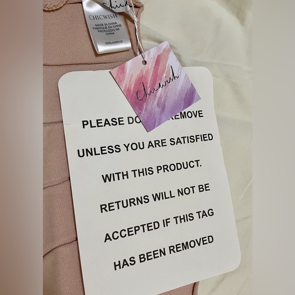 Elegant and Chanel-inspired dress - Picture 4 of 8